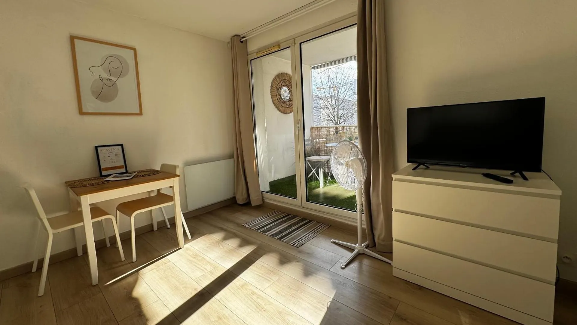L'Epi - Parking - Tv - Residence - Terrasse Avignon 0*,